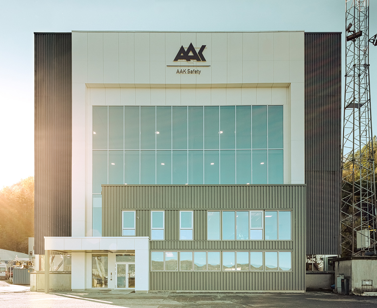 01-01-AAK